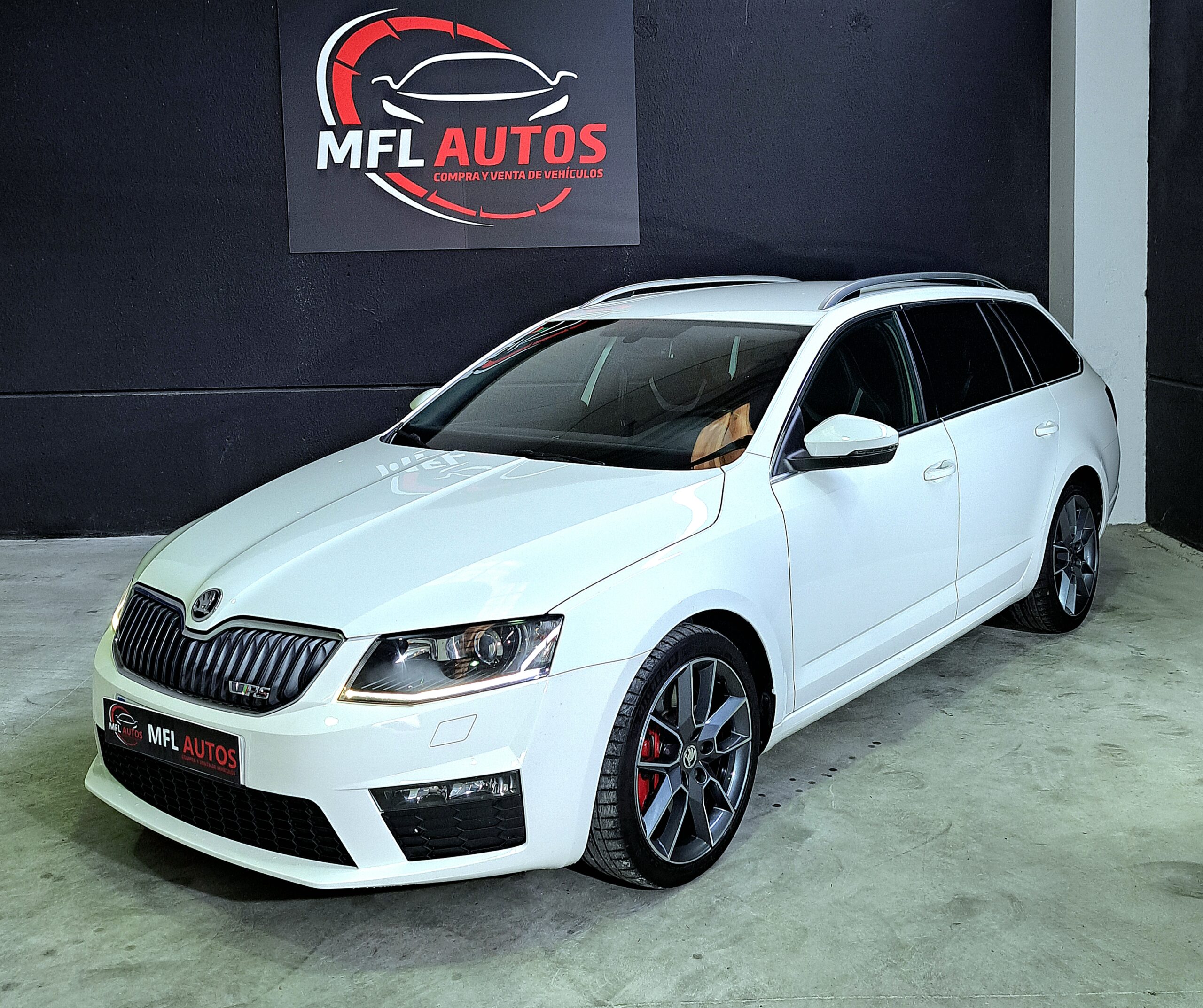 SKODA OCTAVIA COMBI RS