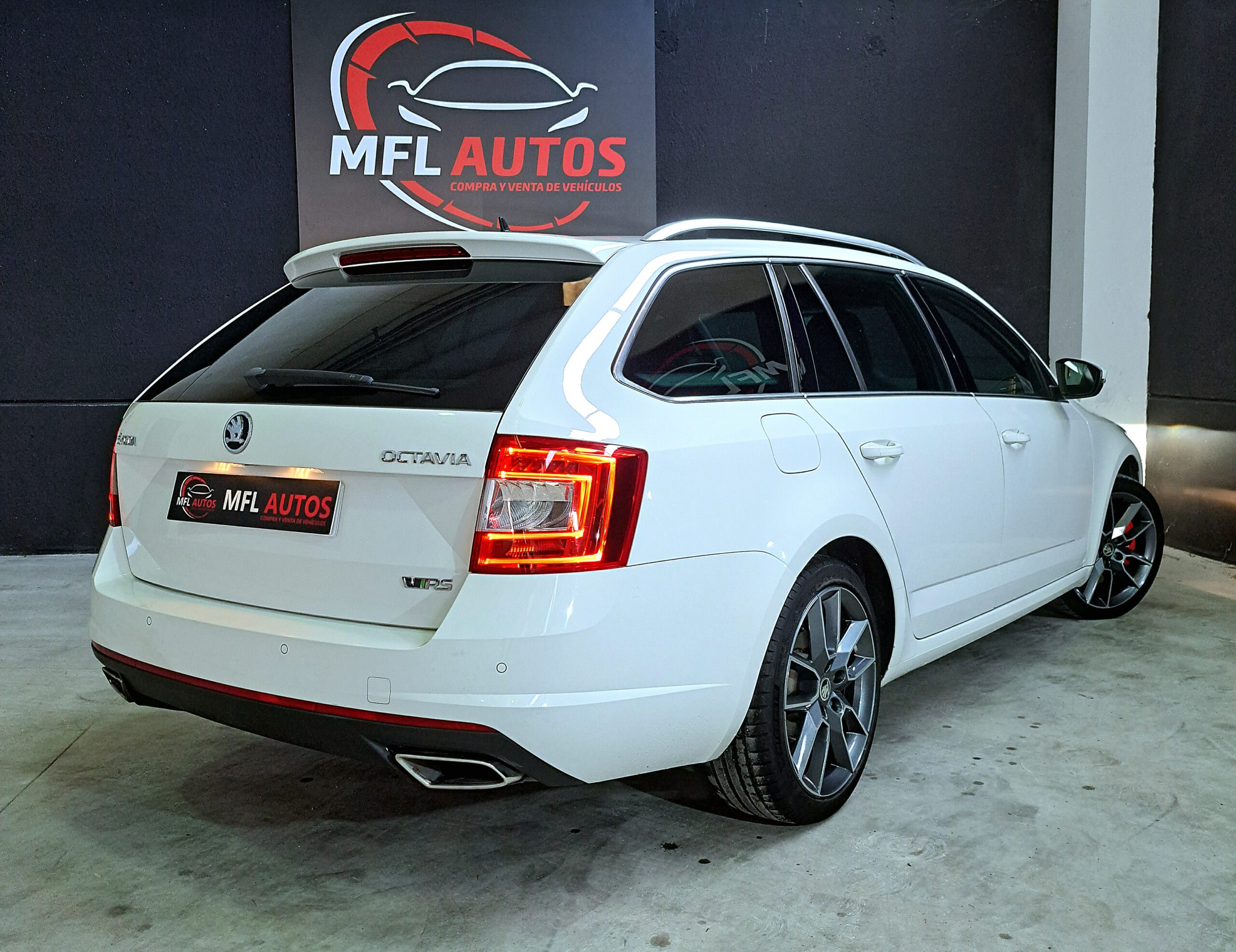 SKODA OCTAVIA COMBI RS