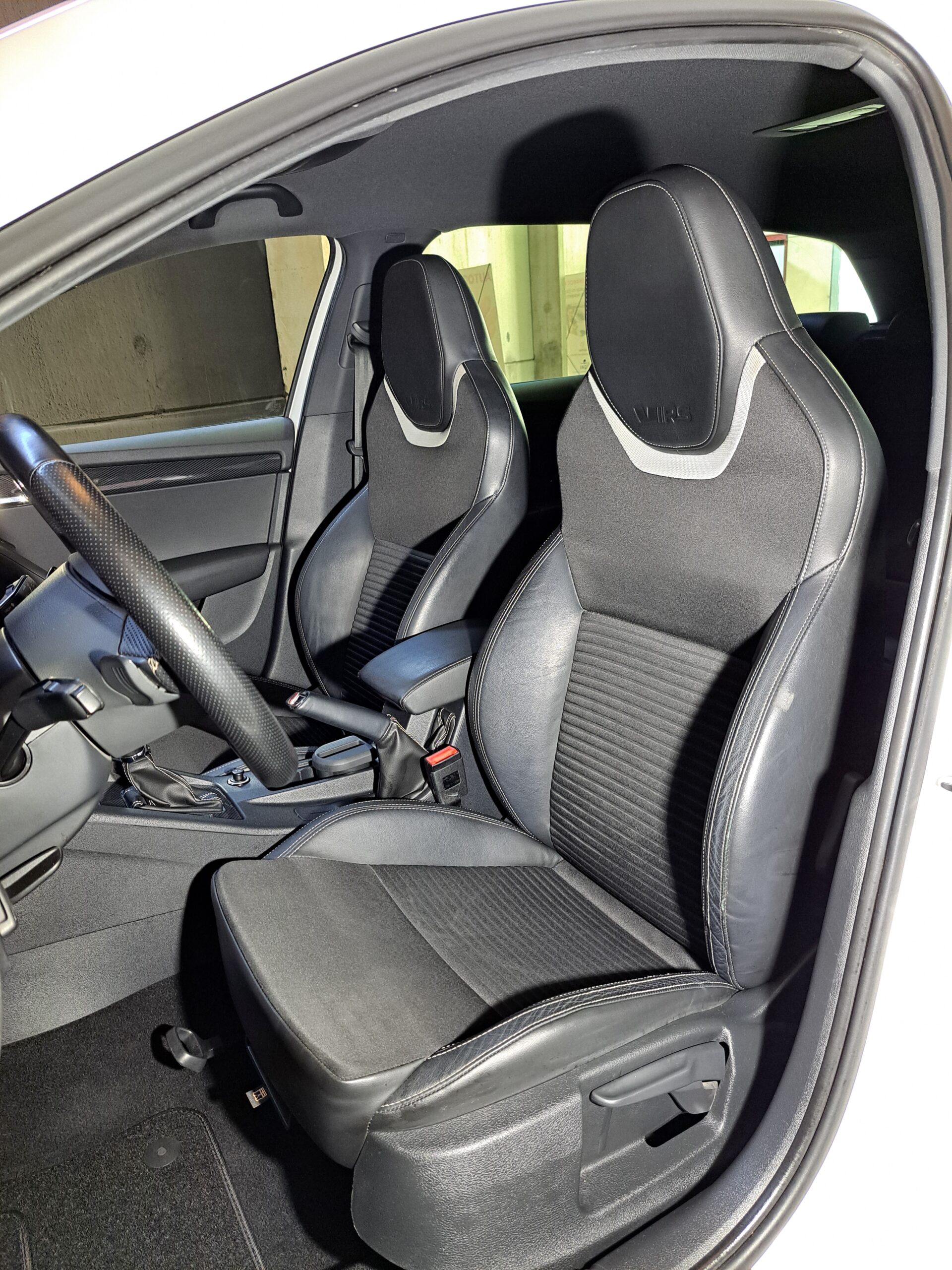 SKODA OCTAVIA COMBI RS