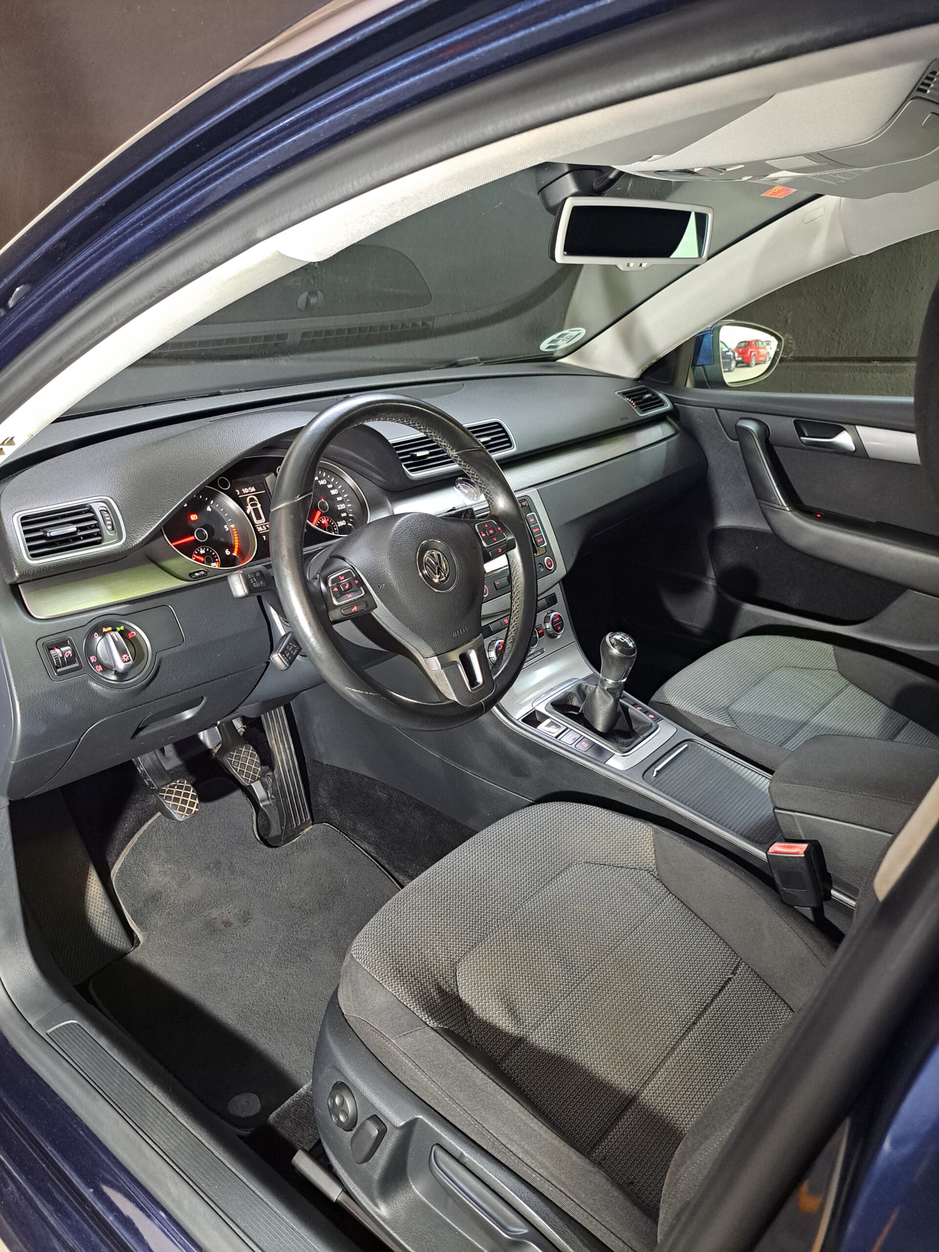 VOLKSWAGEN PASSAT VARIANT 2.0 TDI 140 CV