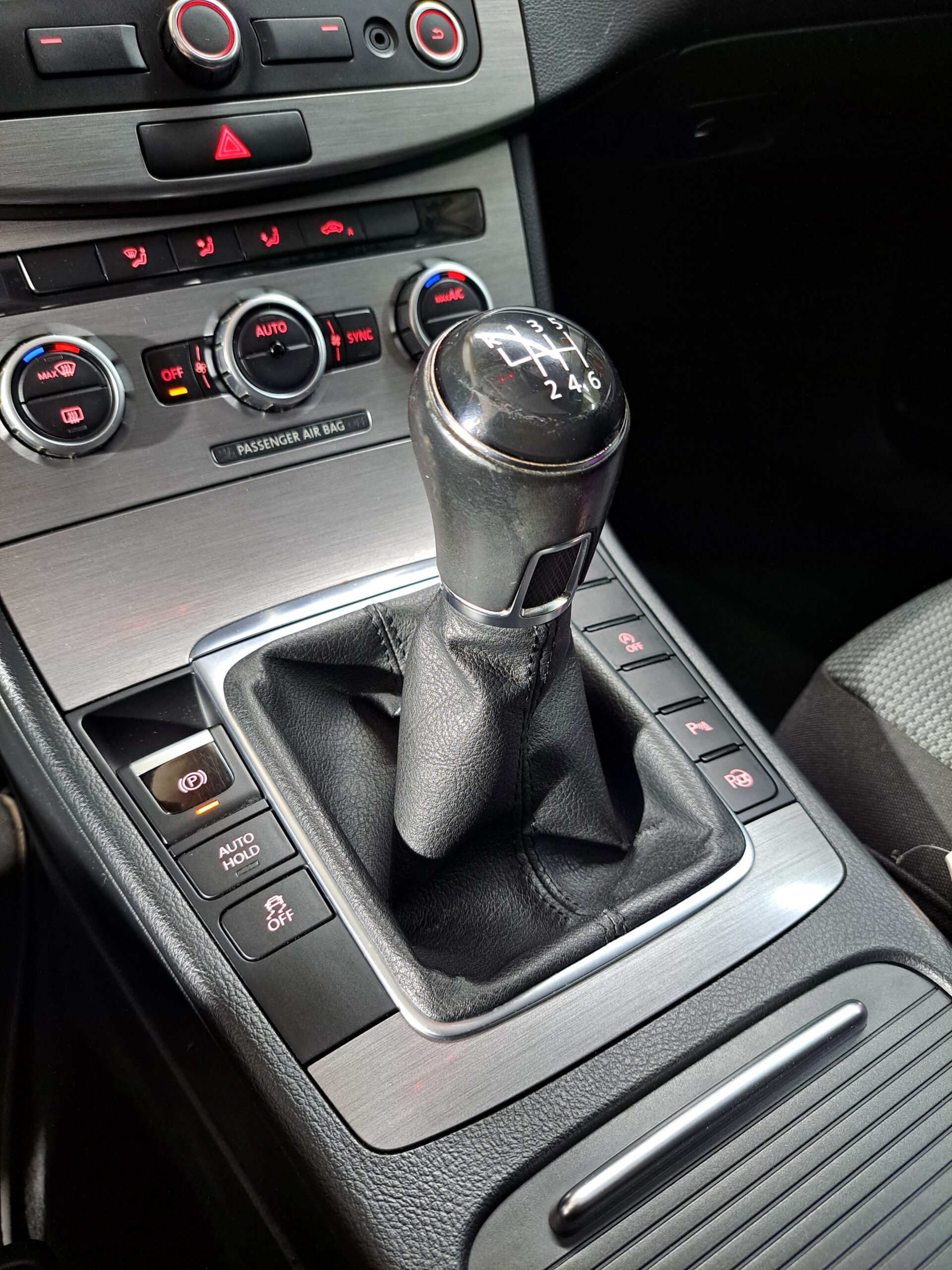VOLKSWAGEN PASSAT VARIANT 2.0 TDI 140 CV