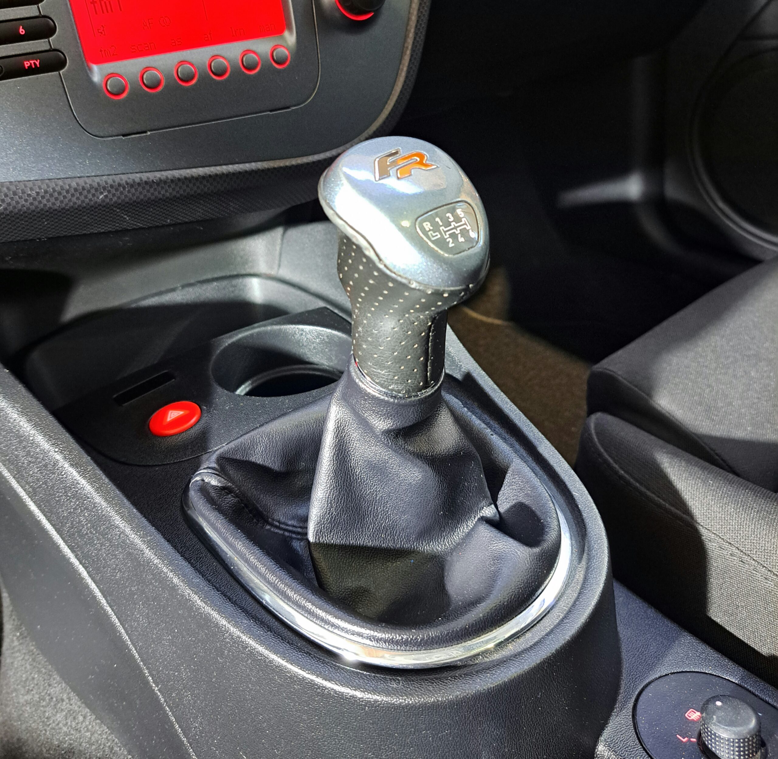SEAT LEON FR1 2.0 TDI 170 CV
