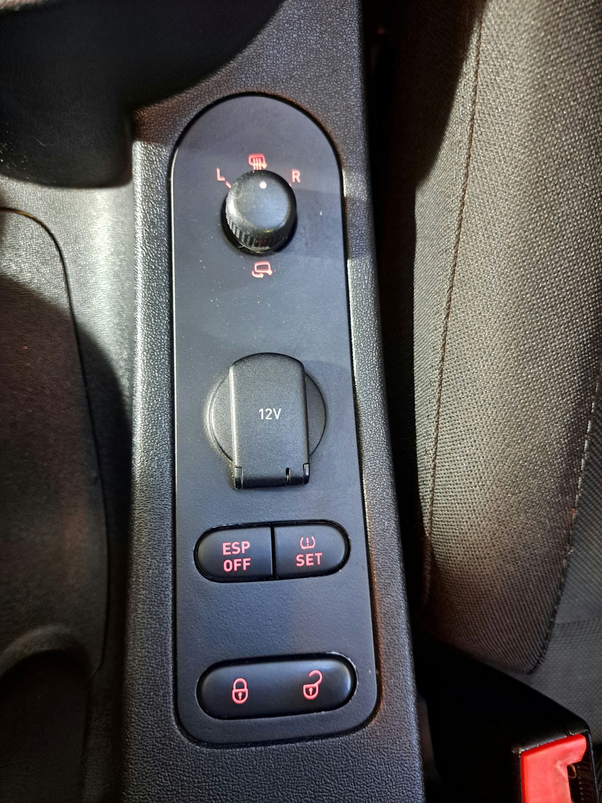 SEAT LEON FR1 2.0 TDI 170 CV