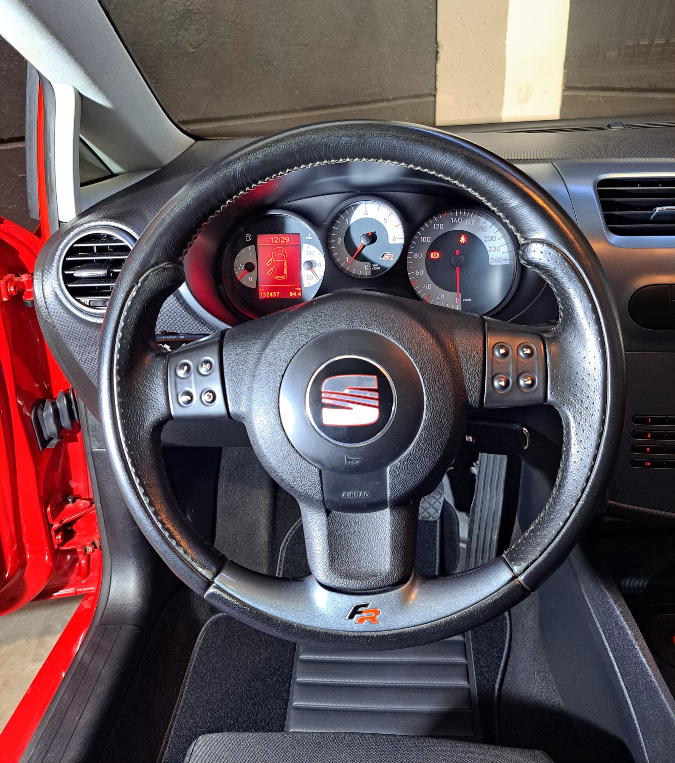 SEAT LEON FR1 2.0 TDI 170 CV